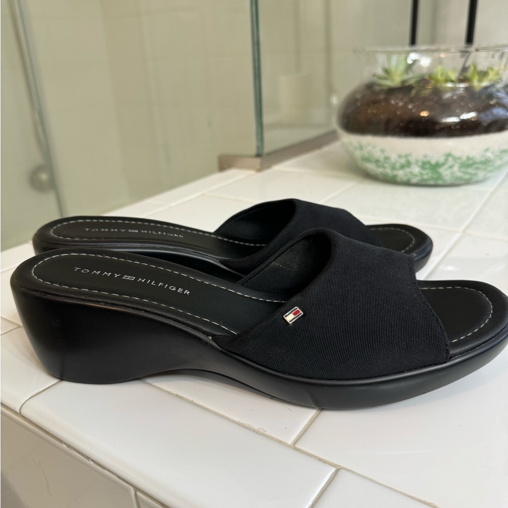 Brand new black Tommy Sandals.